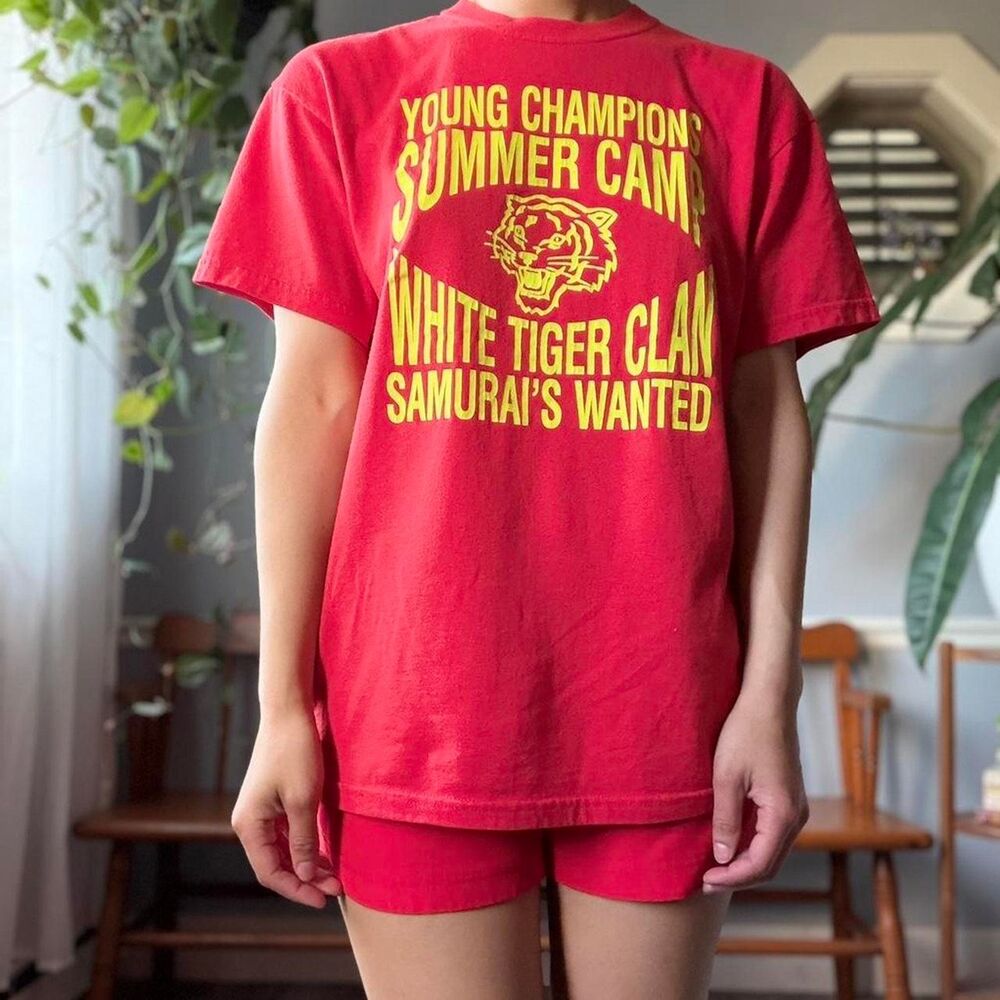 Young champions summer camp White Tiger Clan tee